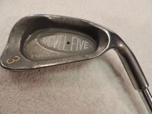 LEVEL FIVE Z SERIES PROGRESSIVE OFFSET 3 IRON. Reg flex steel. RH. - Imagen 1 de 10