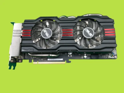 ASUS NVIDIA GeForce GTX 770 Direct CU II 2GB - USATO, FUNZIONANTE - Immagine 1 di 4