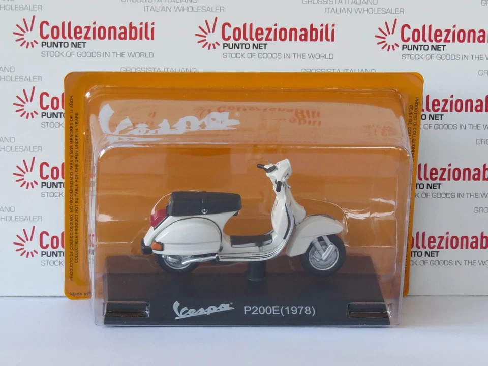 DIE-CAST MOTO SCOOTER VESPA P200E 1978 - MOTORBIKES VESPA 1:18 #45 - Immagine 1 di 1