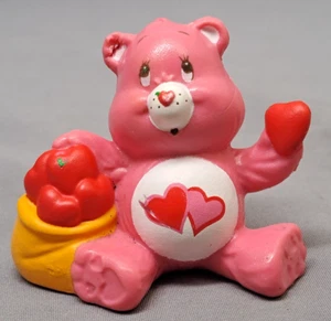 Love-A-Lot Bear Care Bear Sharing His Heart Figure 1984 Miniature Kenner Vintage - Imagen 1 de 9
