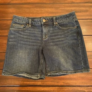 Lauren Conrad Womens Shorts Size 6 Blue Denim Faded - Picture 1 of 12