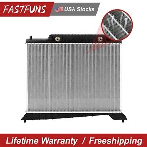 Radiator for 2003-2004 Lincoln Navigator 2002 2003 2004 Ford Expedition OEStyle 