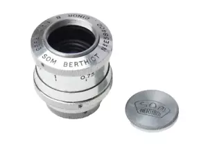 Obiettivo cinematografico Som Berthiot 23mm f2.3 Cinor B formato 8mm. attacco push-on. Berretto Berthiot - Foto 1 di 4