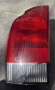 USED VOLVO V70 00-2004 REAR LIGHT/LAMP PASSENGER SIDE - Foto 1 di 2