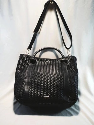 Bolso de mano grande de cuero trenzado tejido azul marino Deux Lux Foto 1 de 4