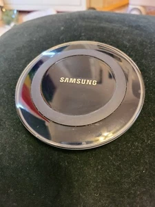 Samsung Wireless Charging Pad Black Sapphire (pad only) - Picture 1 of 4