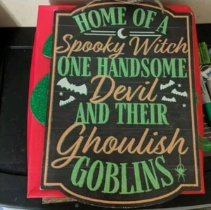 Halloween Witch, Devil, Goblins Spooky Family Hanging Wall Sign - Fall Decor - Imagen 1 de 3