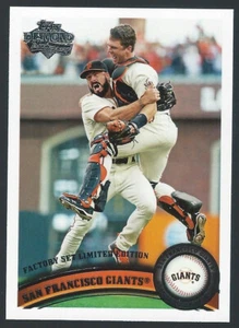Juego de fábrica Topps Diamond Anniversary 2011 edición limitada #552 Buster Posey abrazo - Imagen 1 de 2