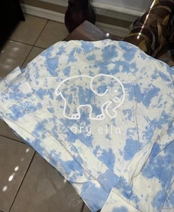 Ivory Ella Elephant T-Shirt Women's Size S Long Sleeve NWOT - Picture 1 of 5