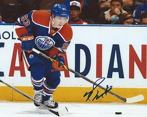 Ryan Nugent-Hopkins Signed 8x10 Photo Edmonton Oilers Autographed COA - Picture 1 of 1
