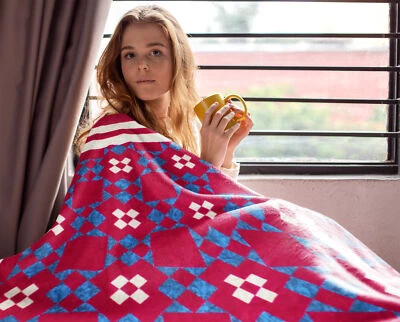 Graphic Red, White & Blue quilt - FINISHED QUILT - Great masculine look - Image 1 of 4