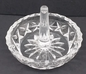 Vintage Crystal Clear Diamond Cut Glass Ring Holder Trinket Dish - Picture 1 of 10