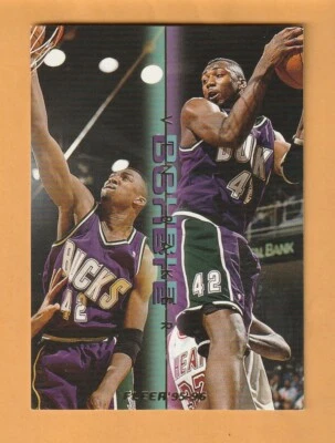 Vin Baker Milwaukee Bucks 1995-96 Fleer Double Doubles #1 - Imagem 1 de 2