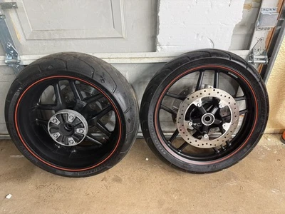 V-Rod Night Rod 2012-2016 ruedas especiales Foto 1 de 4