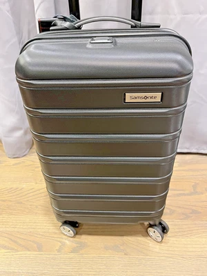 Samsonite Black Hardside Luggage with Spinner Wheels, Carry-On 20-Inch New - Image 1 of 4