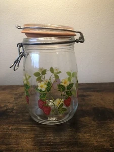 Vintage Strawberry Liter Glass Jar France Niveau de Remplissage Signed ARC (B2) - Picture 1 of 6