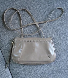 Hobo International $178 Quill Cobblestone Gray Brown Crossbody Wallet Organizer - Picture 1 of 5