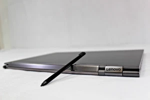 Lenovo Yoga C930-13IKB 13.9" UHD 1.6 GHz Pantalla Táctil i5-8250U 256GB 8GB Win11 H - Imagen 1 de 16