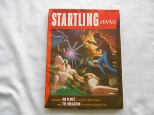 STARTLING STORIES...PULP MAGAZINE SEPTEMBER 1952 - Picture 1 of 4