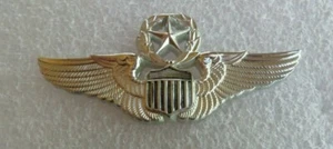 INSIGNIA DE PILOTO DEL COMANDO DE LA FUERZA AÉREA DE LOS ESTADOS UNIDOS, HECHA EN FRANCIA POR J.BALME, 1984 - Imagen 1 de 3