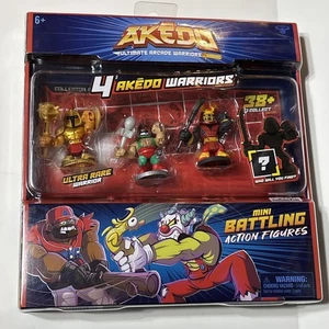 Mini figuras de acción de combate Akedo Ultimate Arcade Warriors paquete de 4 nuevas - Imagen 1 de 7