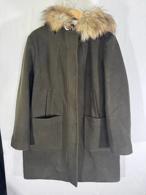 Abrigo largo Nine West XXL verde con ribete de piel sintética mezcla de lana  Foto 1 de 4