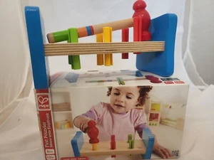 Hape E0503 First Rainbow Pounder, ein buntes und lustiges Holzspielzeug für Kleinkinder - Bild 1 von 5
