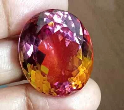 PIEDRA PRECIOSA NATURAL Alejandrita (7 cambios de color) corte ovalado 71,85 quilates suelta certificada Foto 1 de 4