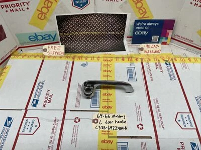 Manija de puerta exterior izquierda Ford Mustang 1964-1966 conductor # C3Xb-6422404-B Foto 1 de 4