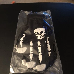 Hands of Death Touchscreen Gloves Warm Gloves Adult Size New In Sealed Bag - Picture 1 of 2