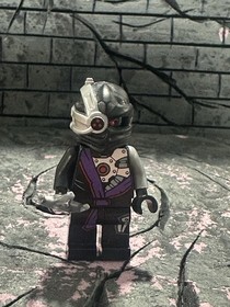 Lego Ninjago Mini Figure Nindroid Warrior (2014) 70725 njO096 njO0096 