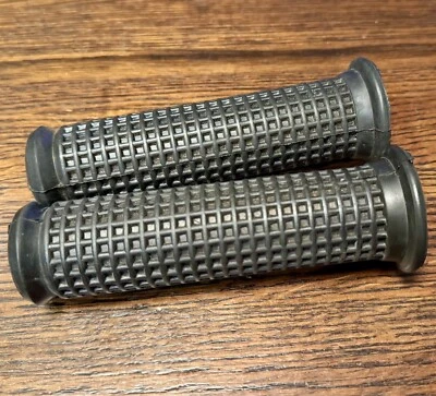 Juego de empuñaduras para Moto Guzzi 750 850 1000 V7 Sport Lemans G5 SP T3 Foto 1 de 4