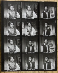 Elvis Presley Ina Balin Filmregisseur Kontaktblatt Stills CEP R584-595 Charro - Bild 1 von 2