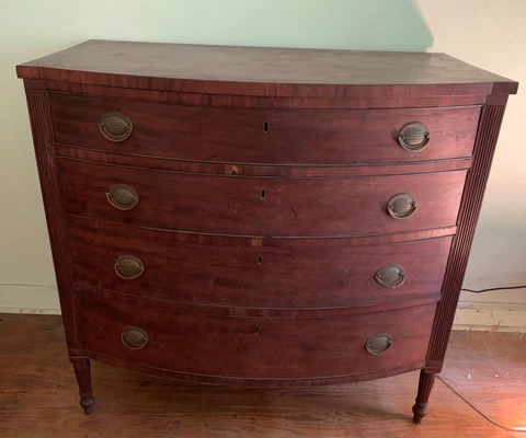 Late American Federal Mahogany Veneered Bow-Front Bureau / Dresser (circa 1830) Cover