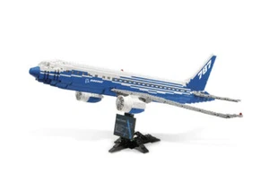 LEGO City Boeing 787 Dreamliner (10177) 100% Complete - Picture 1 of 1