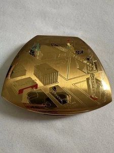 Vtg Elgin American Gold Tone Powder Compact Hollywood & Vine California Map - Picture 1 of 10