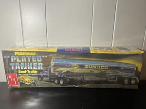 AMT Fruehauf (Sunoco) Plated Tanker Trailer Plastic Model Kit 1/25 Scale SEALED - Picture 1 of 6
