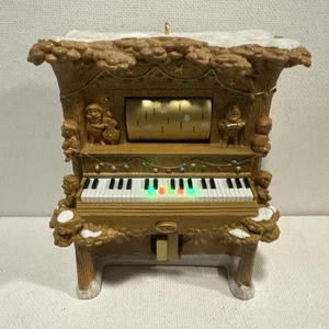 Hallmark Merry Music for Santa Piano Christmas Light Sound Motion Ornament 2007 - Picture 1 of 9