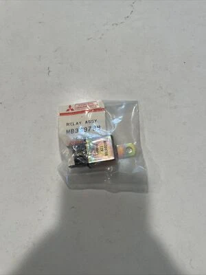 Novo relé elétrico Mitsubishi MB399789 12V 95-96 Chrysler Sebring Avenger - Imagem 1 de 3