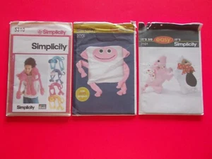 SIMPLICITY TOY / TOYS SEWING PATTERN / PATTERNS x 3 - STUFFED ANIMAL / PILLOW - Picture 1 of 4