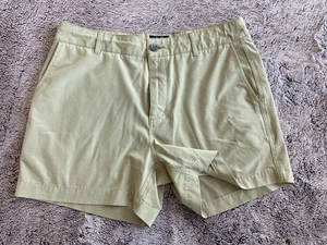 Faherty All Day Shorts Womens Khaki Size 32 Waist Stretch Comfort 4” Inseam - Picture 1 of 8