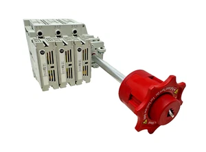 Allen-Bradley 194R-J30-1753 Disconnect Switch w/ 194R-N1 Handle and Fuses - Picture 1 of 4