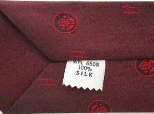 Vtg 60s Towncraft Burgundy Red Shield Brocade 100% Silk Jazz Tie Skinny Rat Pack - Picture 1 of 5