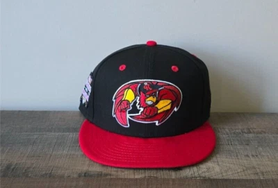SOMBRERO MILB "MARVEL" ROCHESTER RED WINGS 7 1/4 RARO -- "DEFENSORES DEL DIAMANTE" Foto 1 de 4