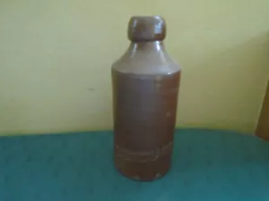 EARLY VINTAGE T CHAMBERS & SONS NORTHAMPTON - IMPRESSED GINGER BEER BOTTLE - Picture 1 of 5