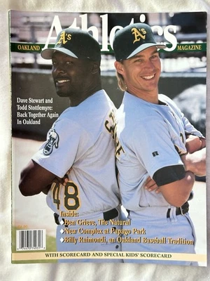 OAKLAND ATHLETICS MAGAZINE PROGRAM DAVE STEWART/TODD STOTTLEMYRE COVER 1995 NMNT - Image 1 of 4