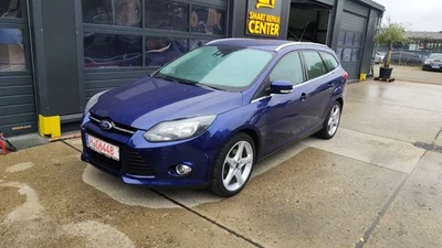 Ford Focus Turnier Titanium 2 0 TDCI MK3 Automatik - Bild 1 von 2