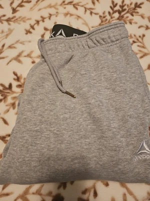 Pantalón de chándal Reebok para hombre/bolsillos con cremallera/gris/grande  Foto 1 de 4