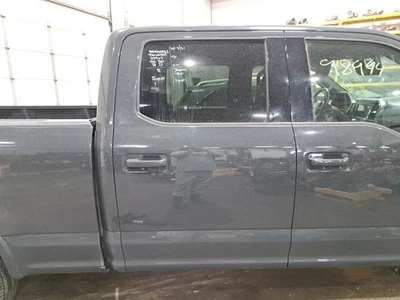 2016 F150 Right Passenger Side Rear Door Assembly Color: Gray Tb Foto 1 de 4
