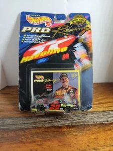 Team Hot Wheels Pro Racing 1st Edition Ernie Irvan 1997 1/64 Thunderbird #28 - Picture 1 of 7